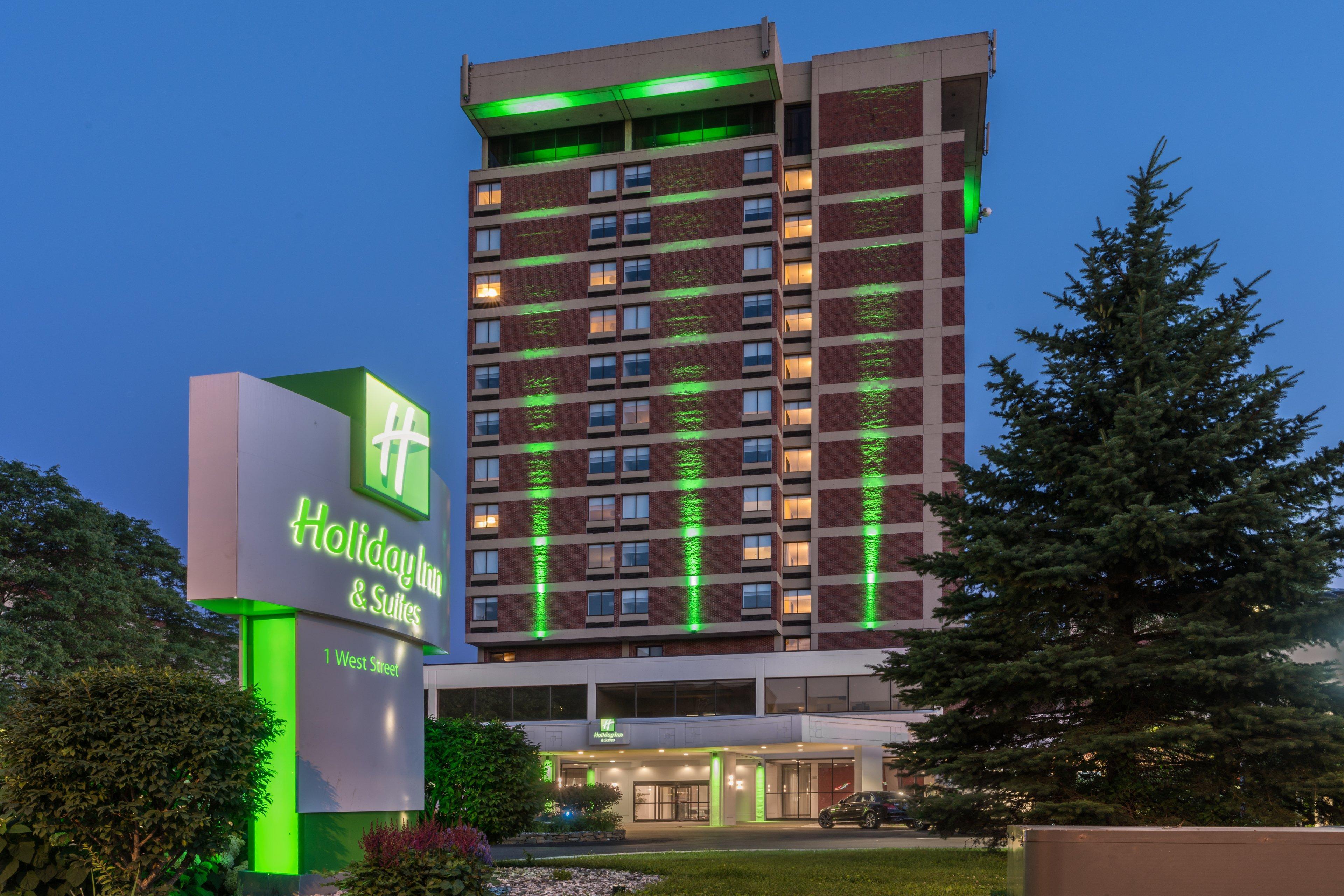 Holiday Inn & Suites Pittsfield-Berkshires By Ihg Exterior foto