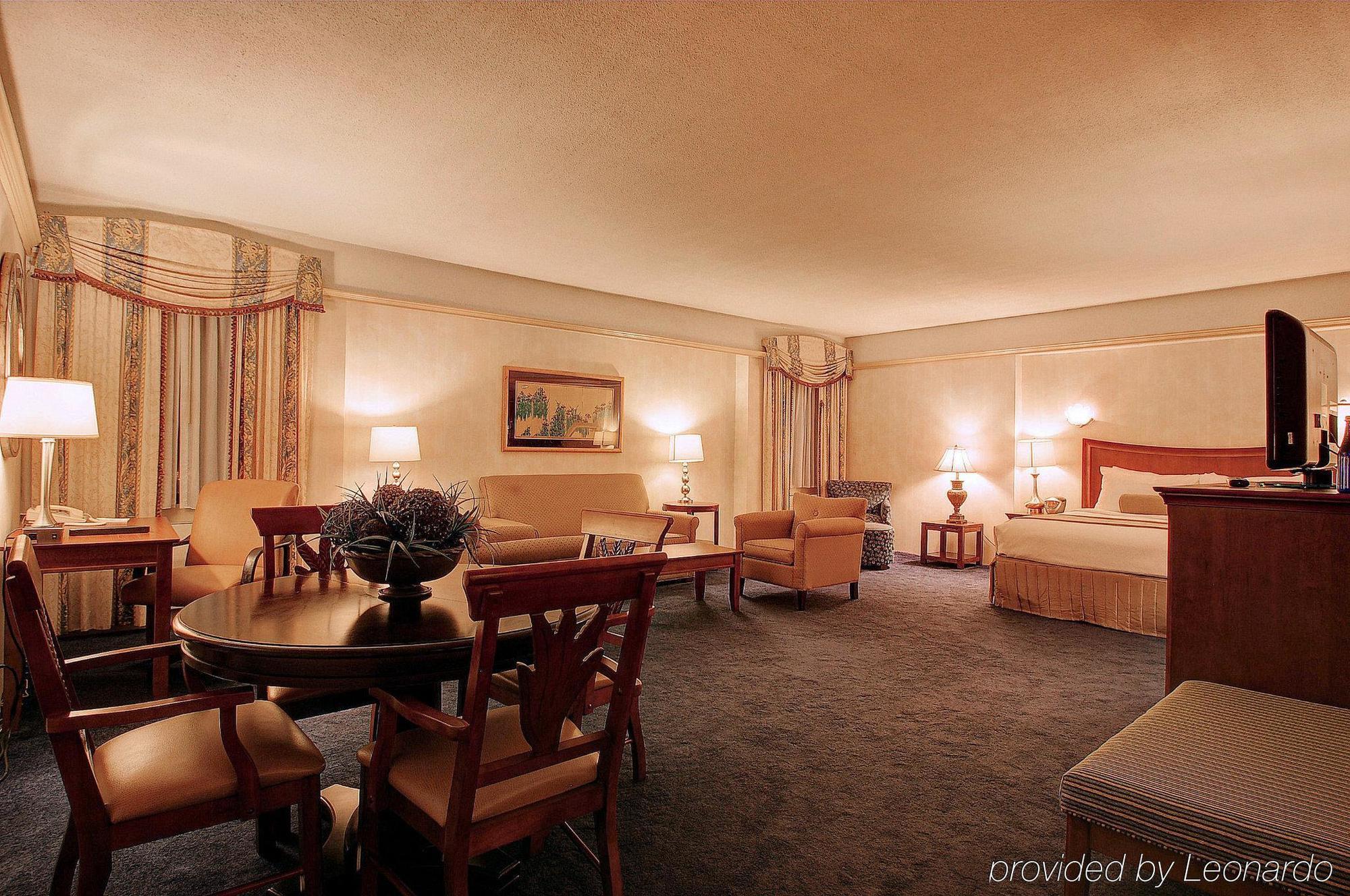 Holiday Inn & Suites Pittsfield-Berkshires, An Ihg Hotel Exterior foto